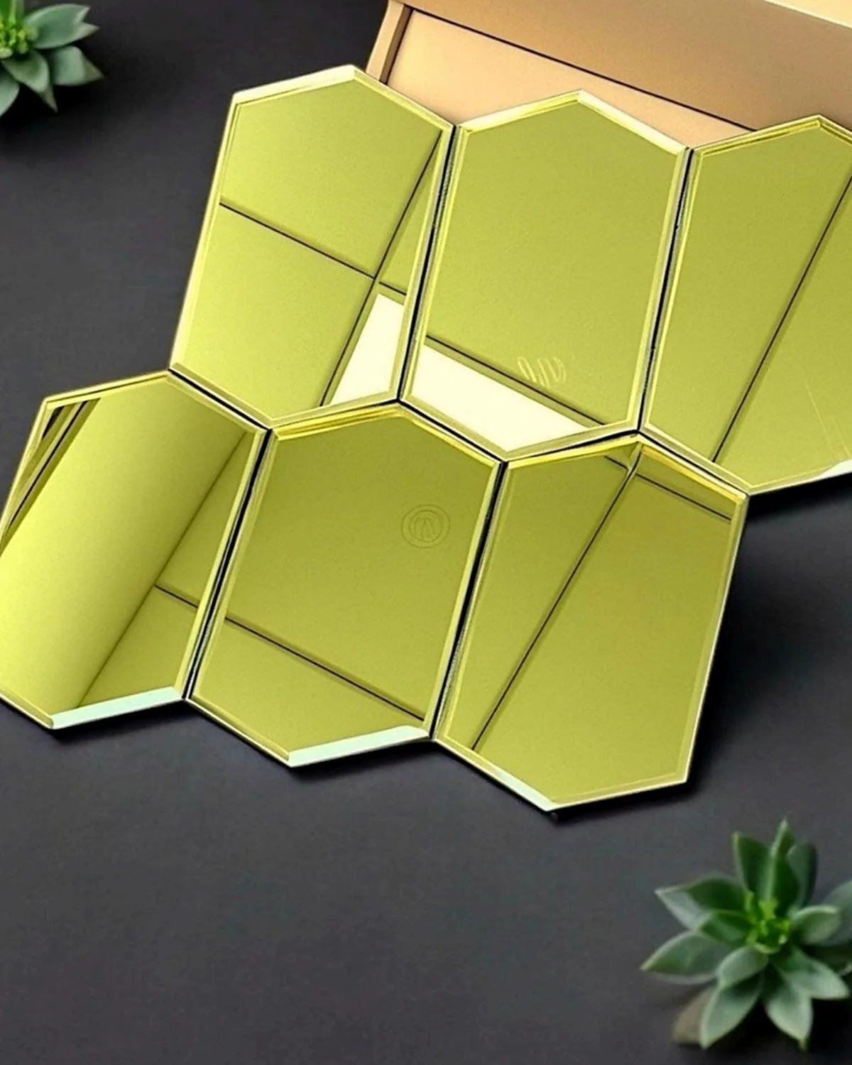 MT 29 self-adhesive mosaic tile sample