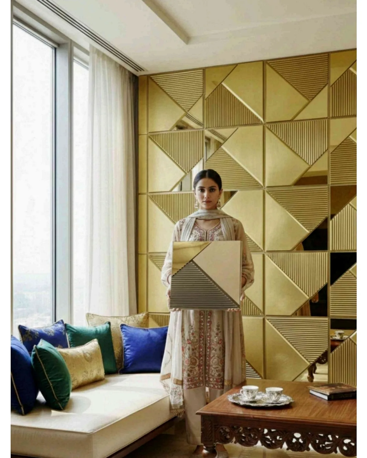 #22 Fin 3D Panel, design #22 FIN | MIRROR | CHAMPAGNE GOLD